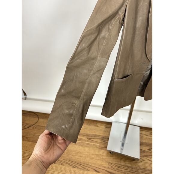 $1095 Vince Women Brown Tan Fitted Lamb Leather Blazer Jacket Size 2 - Picture 8 of 8